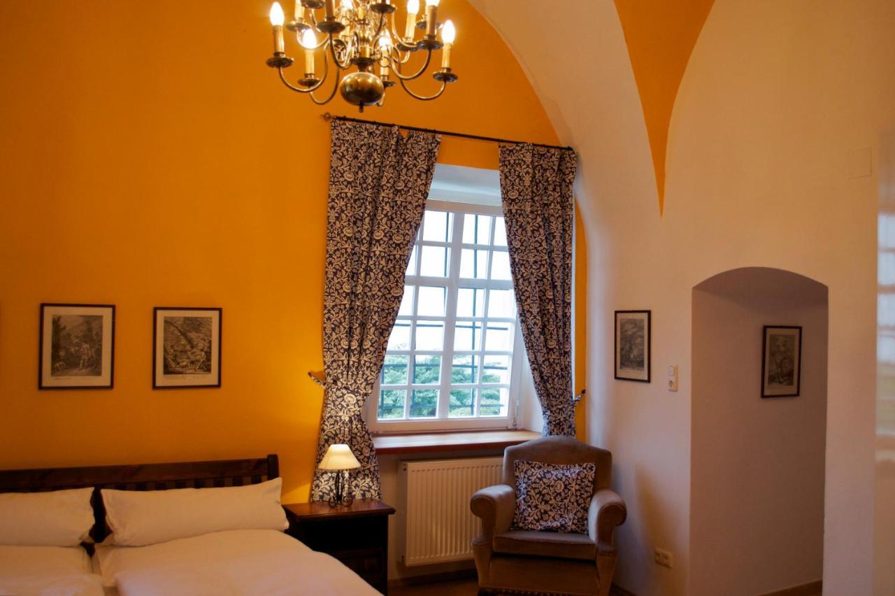 Schlosshotel Mailberg Esterno foto