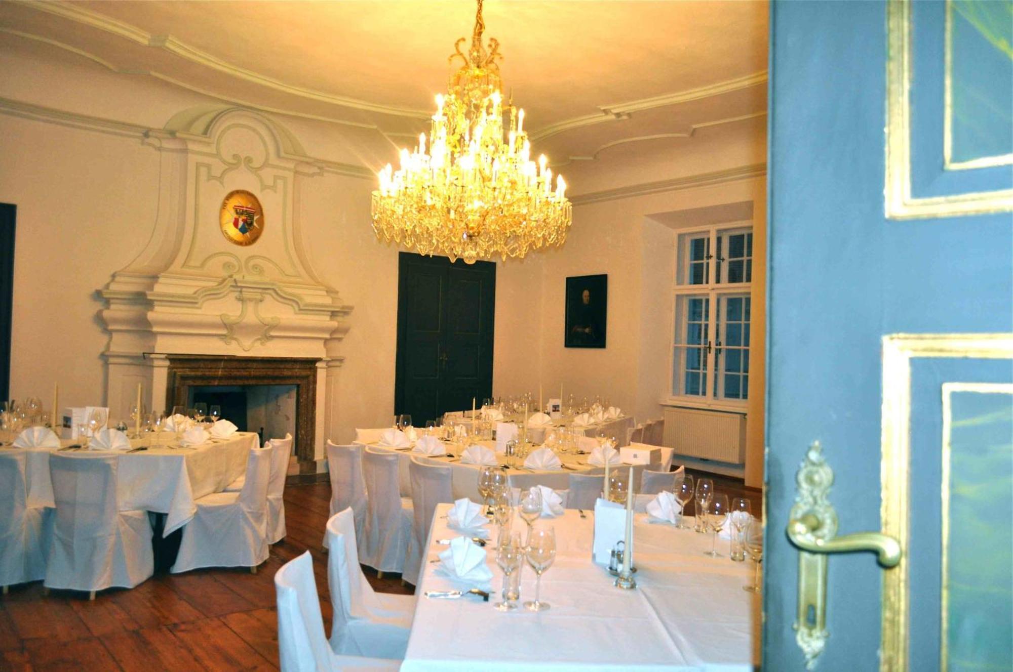 Schlosshotel Mailberg Esterno foto