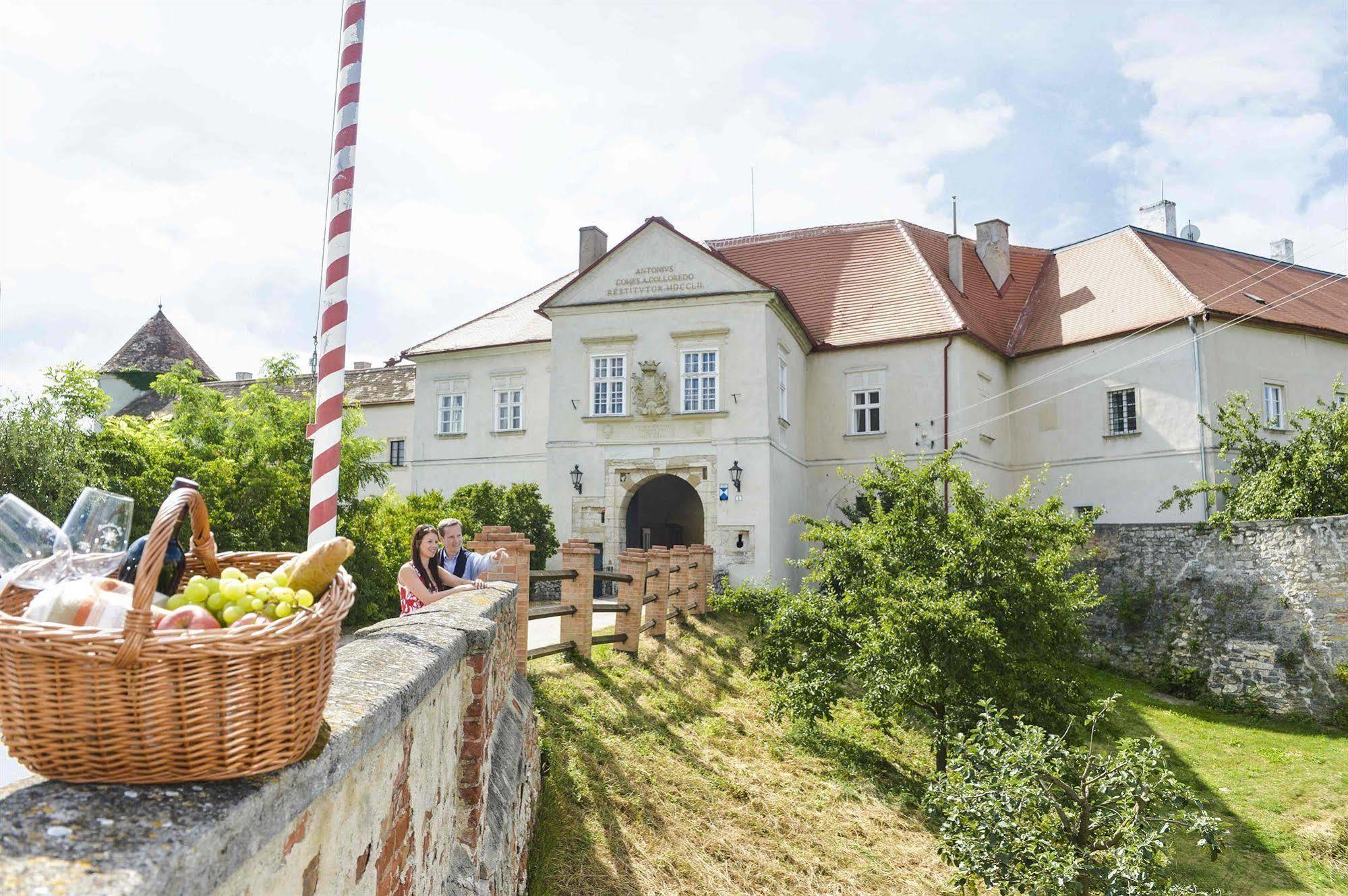 Schlosshotel Mailberg Esterno foto